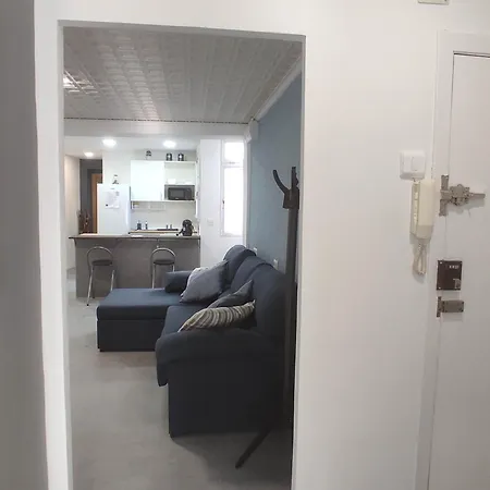 Apartment Luminoso En Centro Del Pueblo Con Wifi Y A' A'